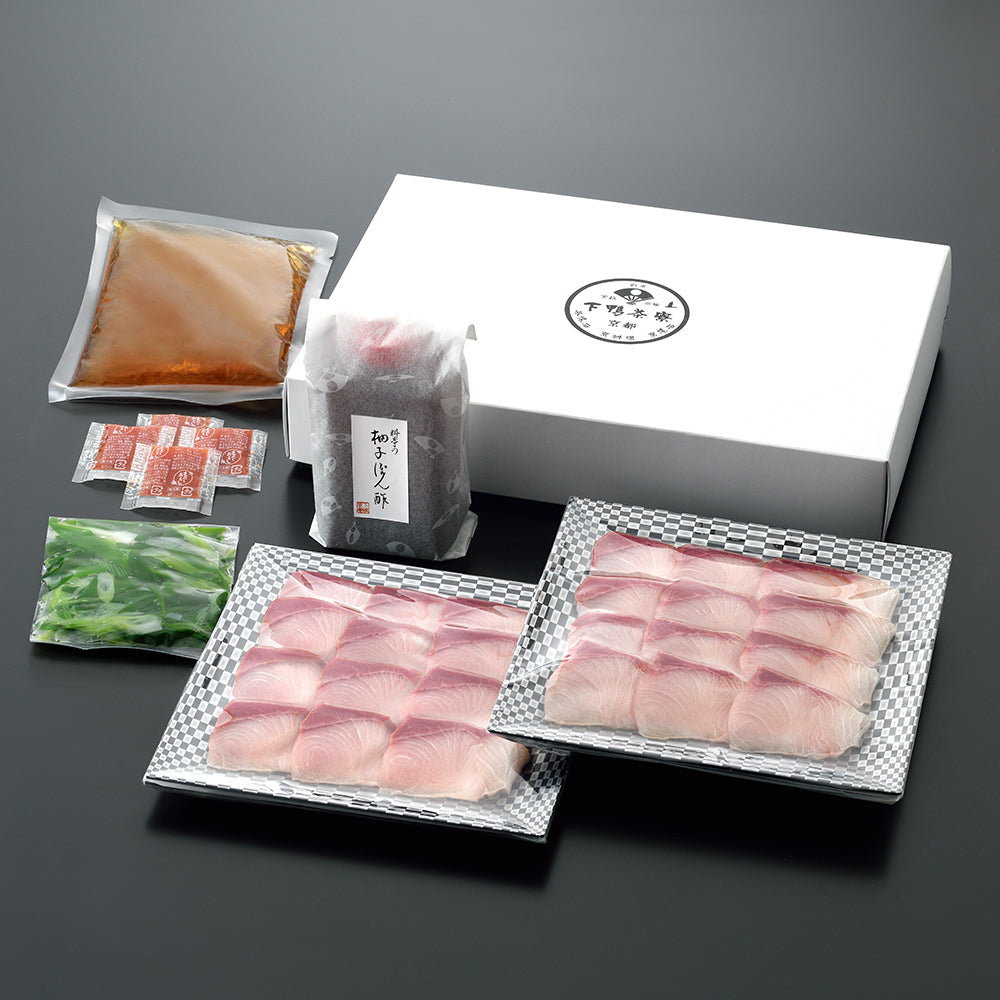 料亭のぶりしゃぶ鍋
