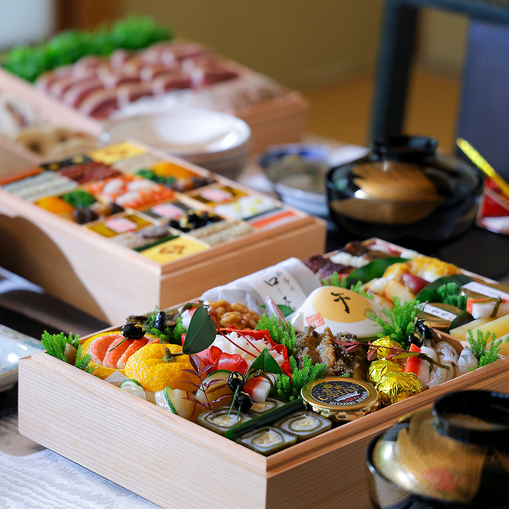 【本店】特製和おせち 二段+合鴨鍋