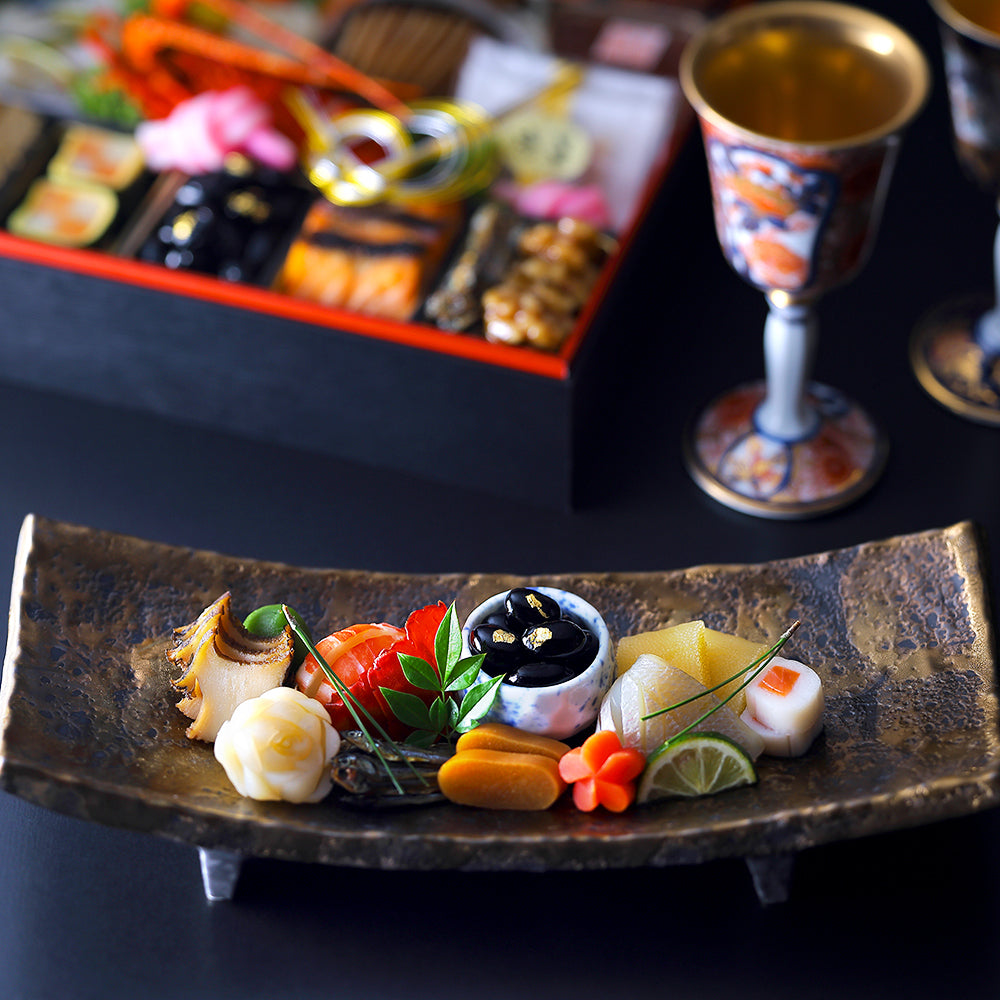 和おせち 一段「午」陶器製珍味入れ付(2人前) – 下鴨茶寮オンライン