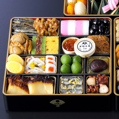 和おせち 三段(4人前)